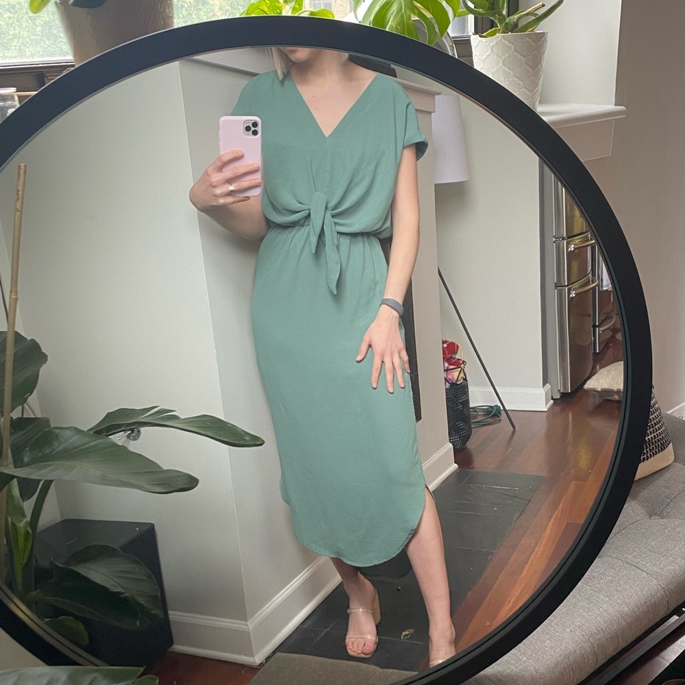 Boutique MIDI Dress from fab’rik